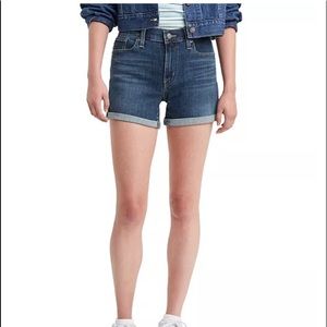 Levi’s mid length shorts